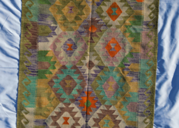 Afghan Kilim Rug – 213 x 152cm